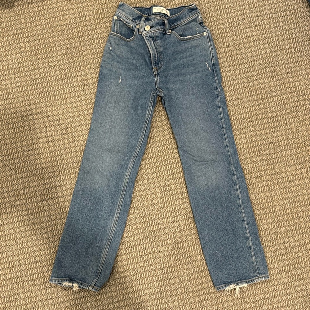 a&f jeans